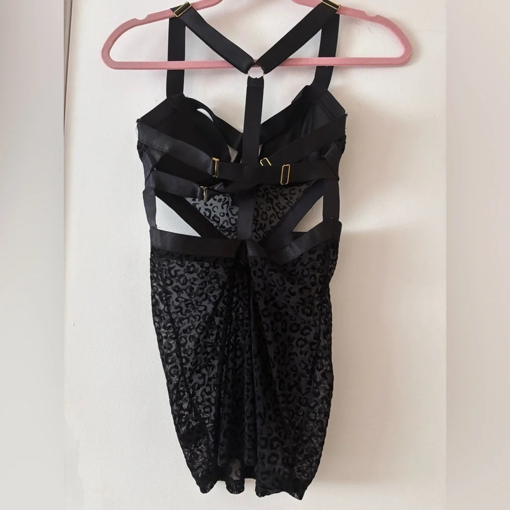 Sexy Frederick’s of Hollywood Sexy Black Animal Print Top Mini Dress S/M